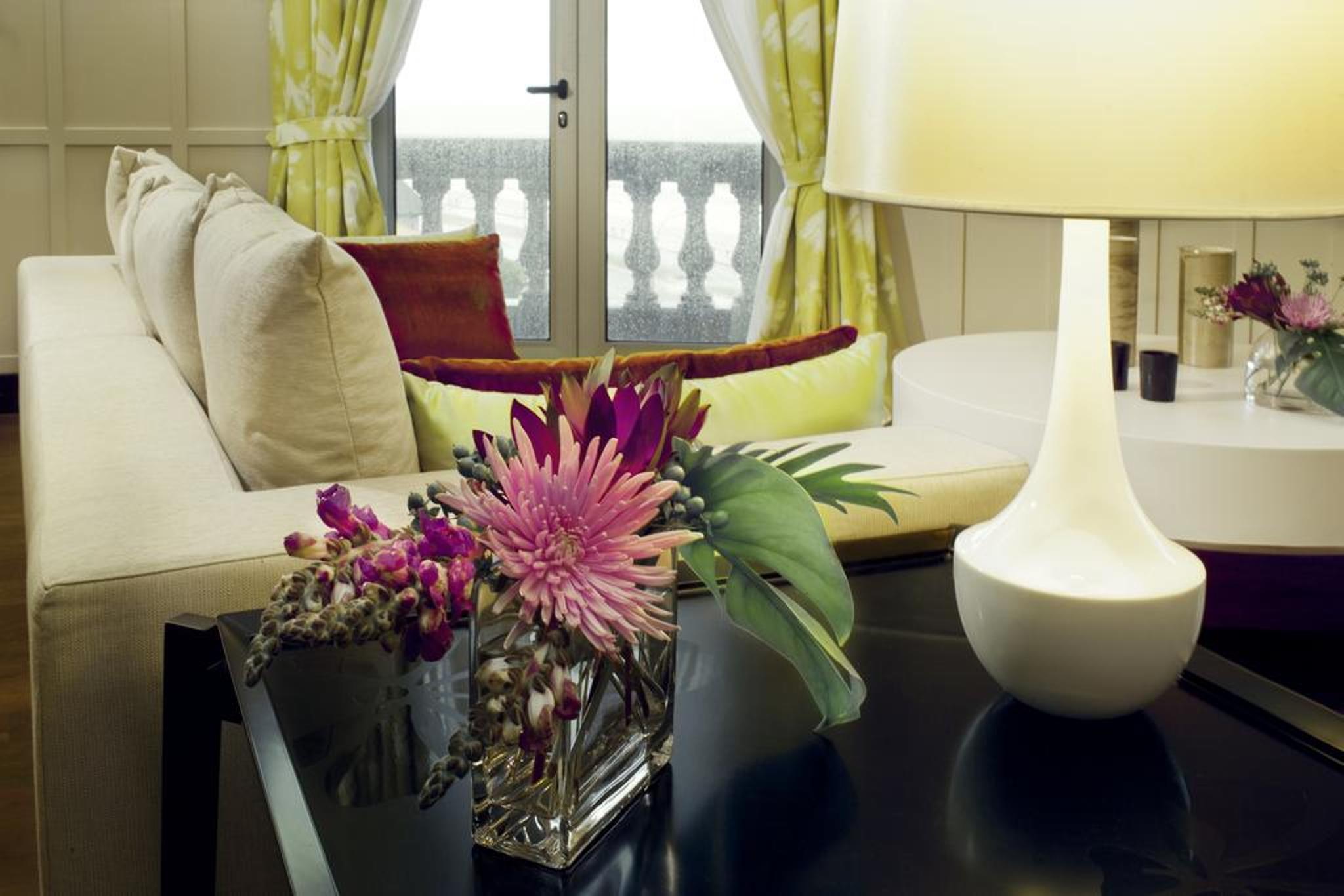 Sofitel Montevideo Casino Carrasco & Spa מראה חיצוני תמונה A room at the Mandarin Oriental, Munich