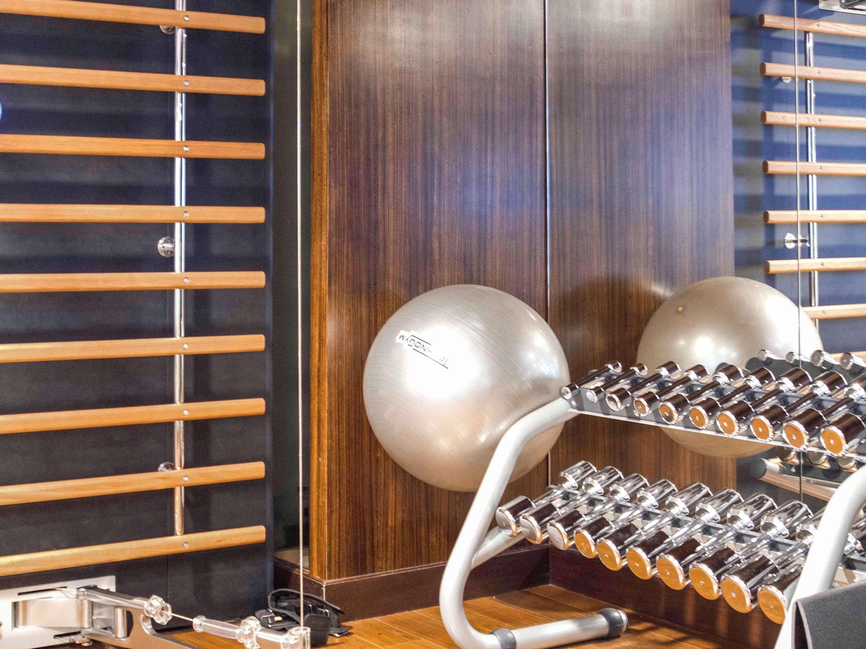 Sofitel Montevideo Casino Carrasco & Spa מראה חיצוני תמונה The gym at the 50m pool