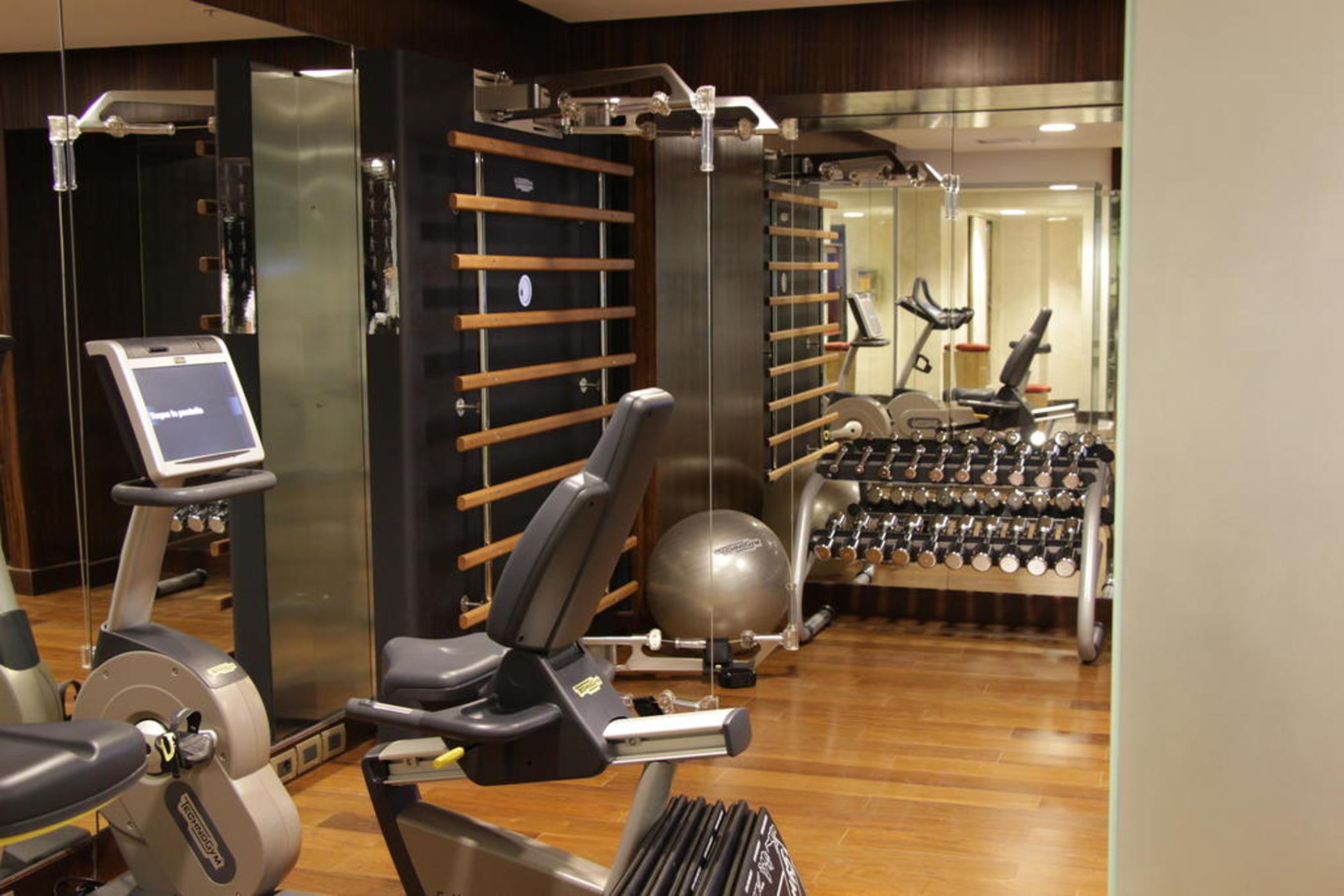 Sofitel Montevideo Casino Carrasco & Spa מראה חיצוני תמונה The gym at the hotel