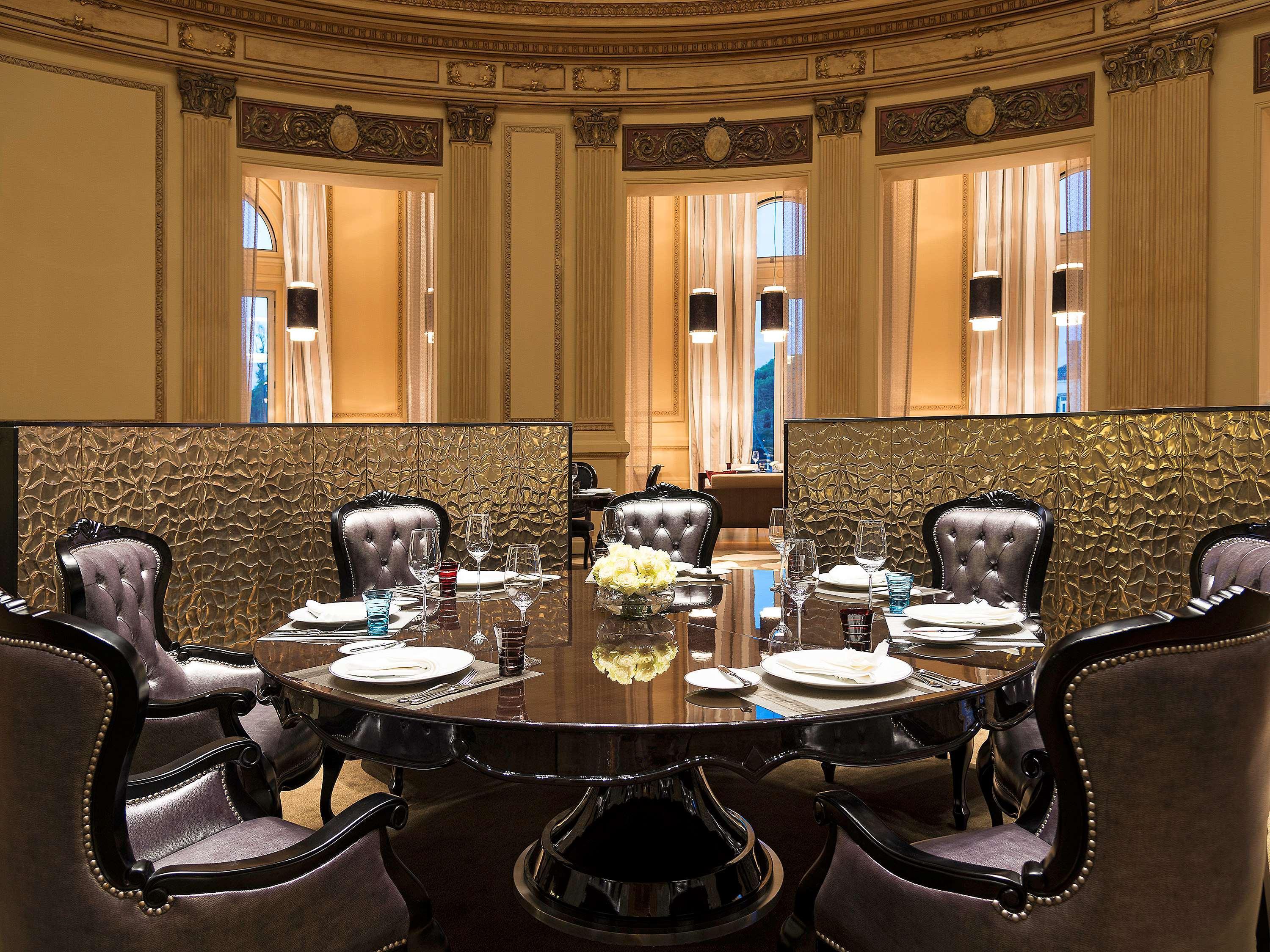 Sofitel Montevideo Casino Carrasco & Spa מראה חיצוני תמונה The restaurant's interior