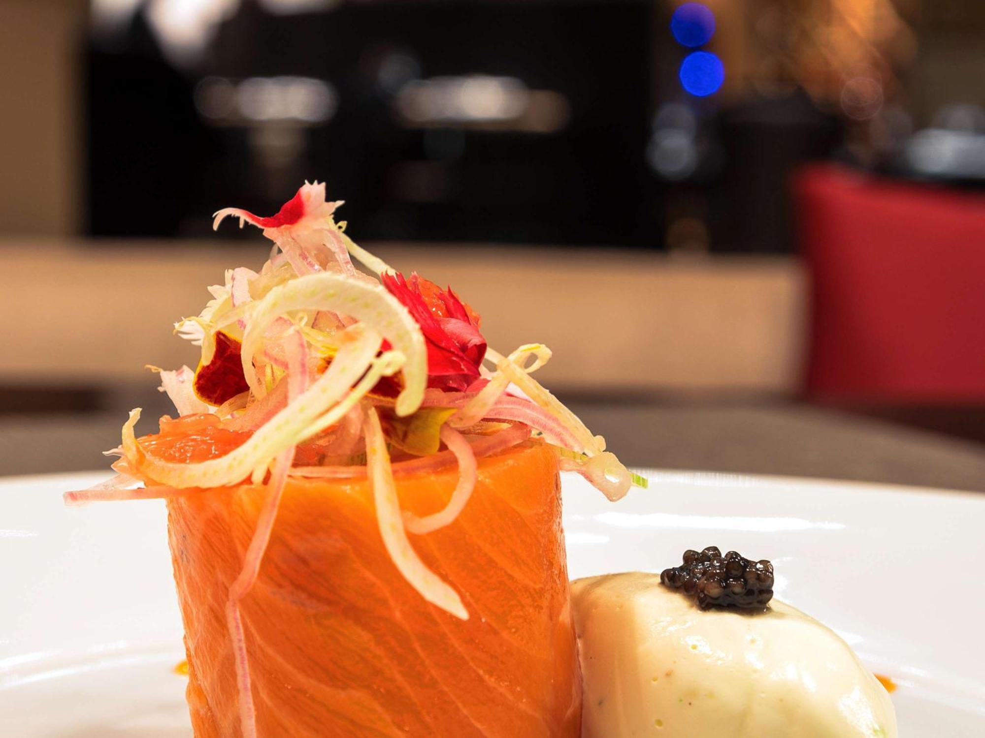 Sofitel Montevideo Casino Carrasco & Spa מראה חיצוני תמונה Salmon and caviar
